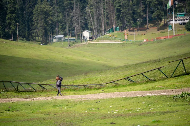 Kashmir landscape for Kashmir Fixed Departure Group Tour