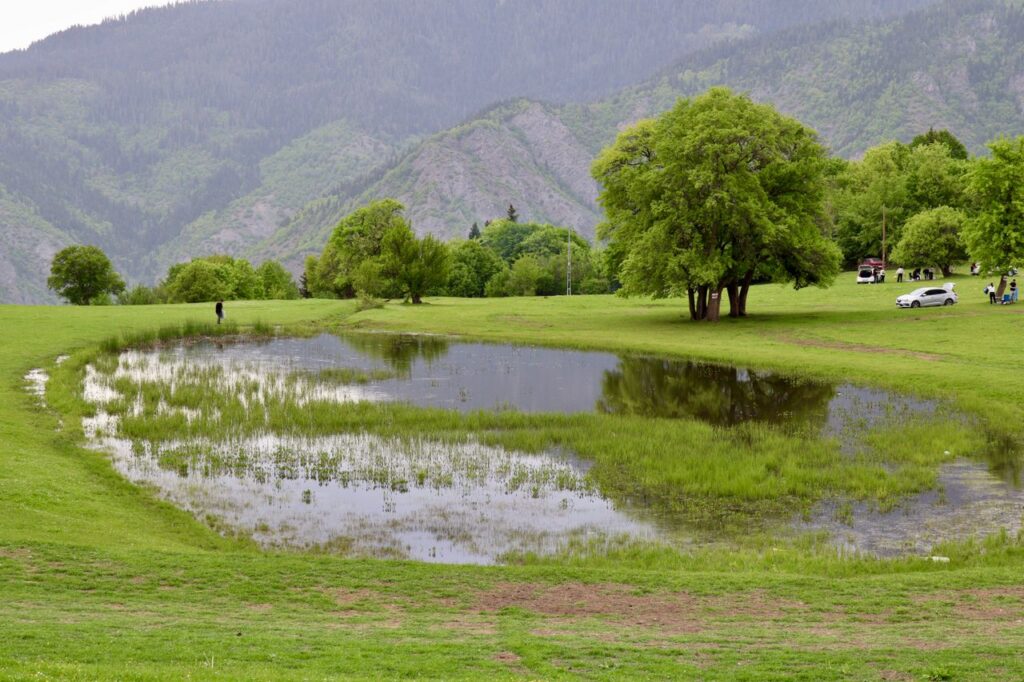 Mountain scenery in Kashmir